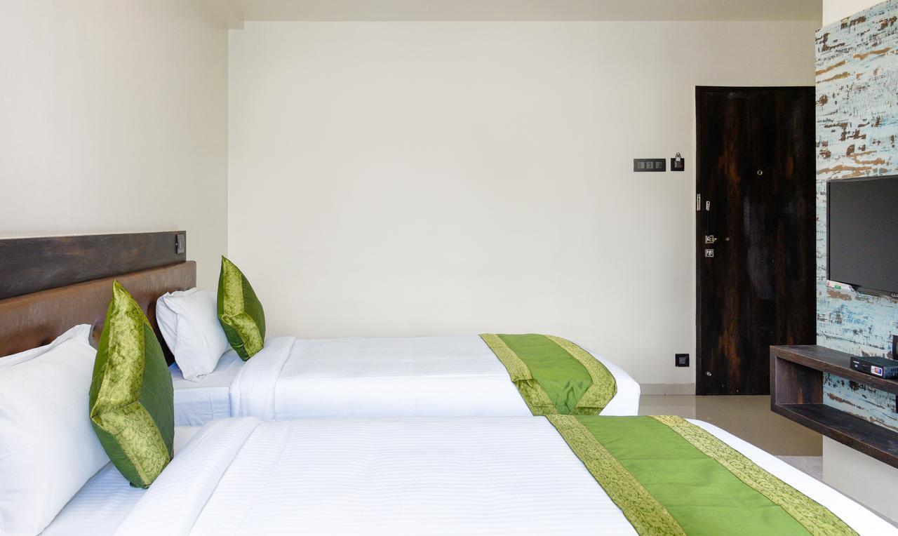 Treebo Malhaar Regency Hotel Chinchvad Ngoại thất bức ảnh